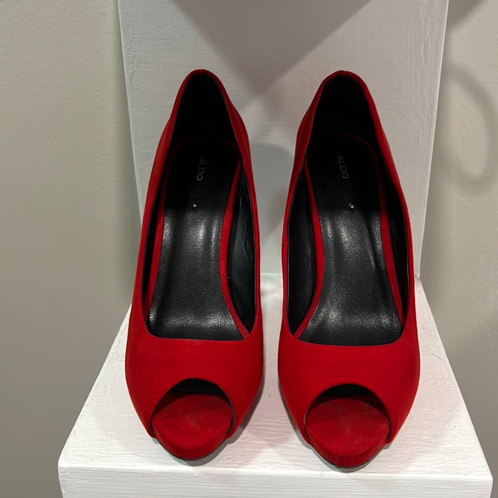 Aldo heels size 7